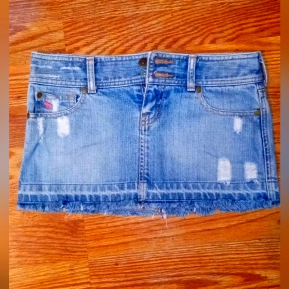 Abercrombie mini skirt